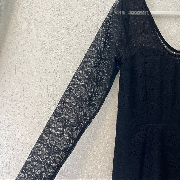 Bold Elements women’s black lace long sleeve sheath midi dress, Large - Picture 5 of 6